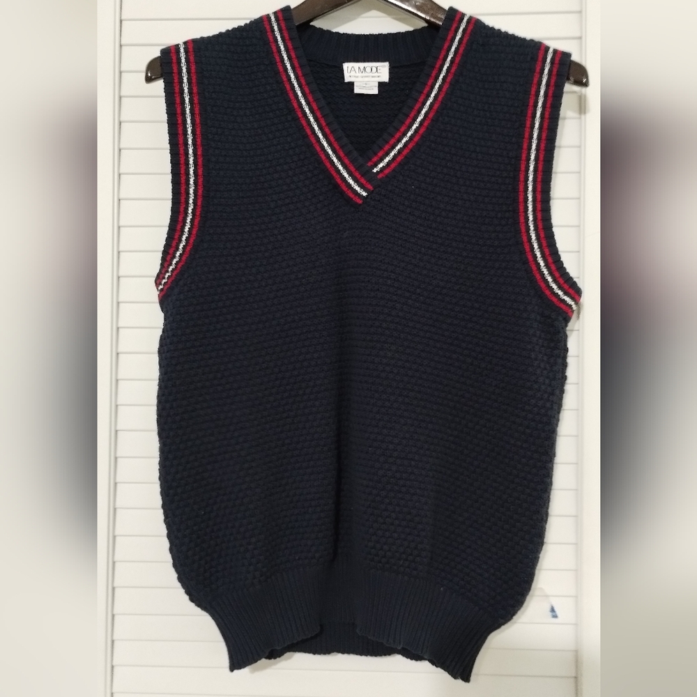 Vintage LA MODE Combed Cotton Cable Knit V Neck Navy, Red & White Sweater Vest.